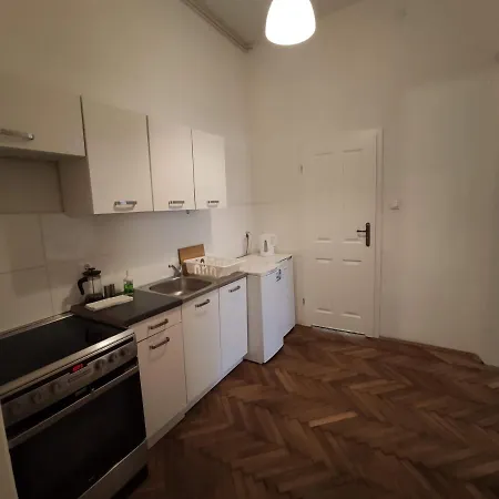 Second Pilsudskiego Appartement *